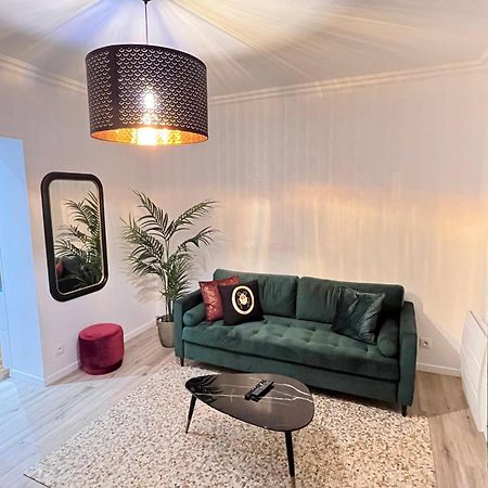 V18 Luxueux Tram Disney Paris Villemomble Dış mekan fotoğraf
